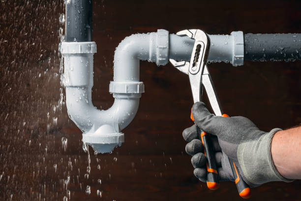 Professional Plumbing technician working in Deputy, IN
